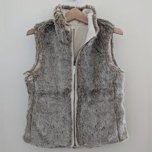 GAP Reversible Faux Fur Vest WOMEN S /M Full Zip Ivory Light Brown Cotton Mint